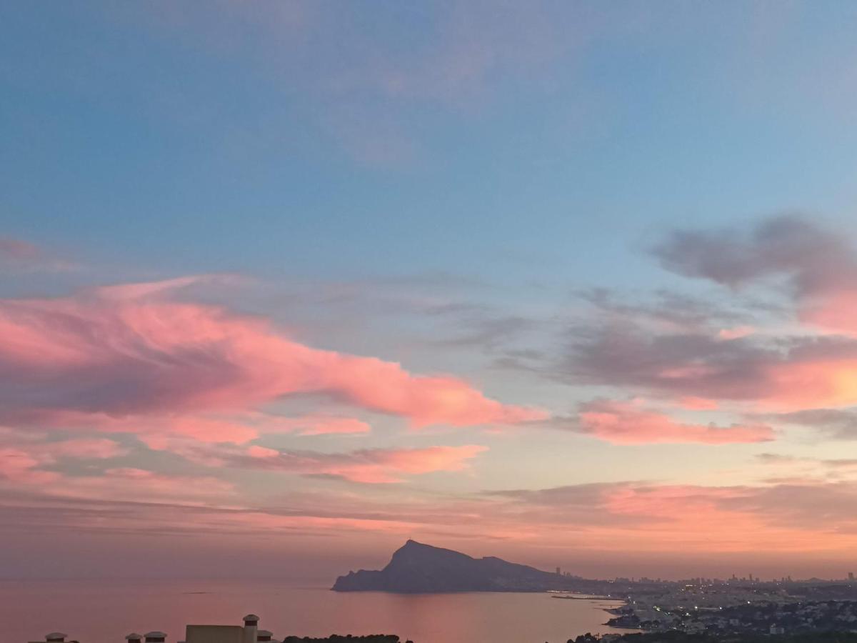 알테아 Wonderful Seaviews Only Adults 아파트 외부 사진
